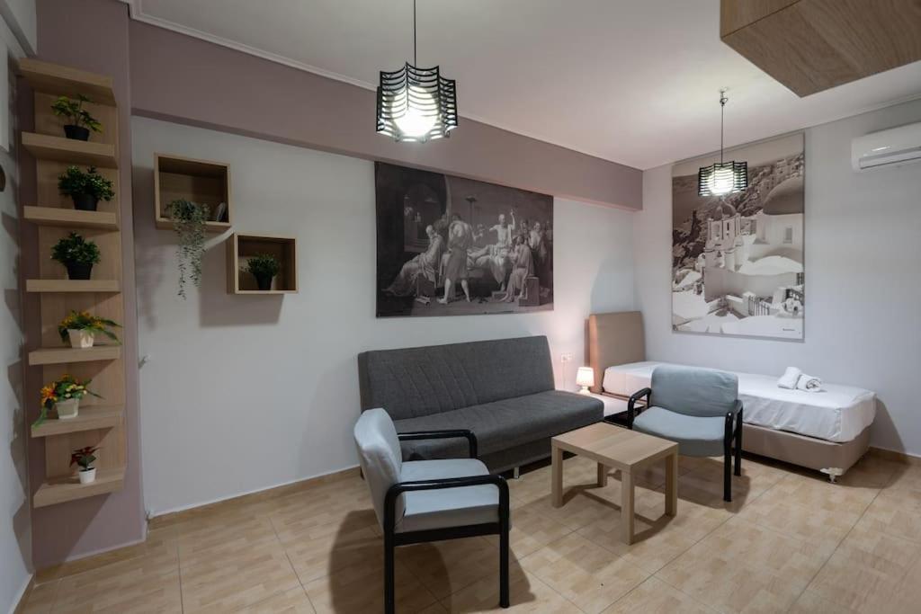 Appartamento Metaxourgio 2Nd Floor Atene Esterno foto